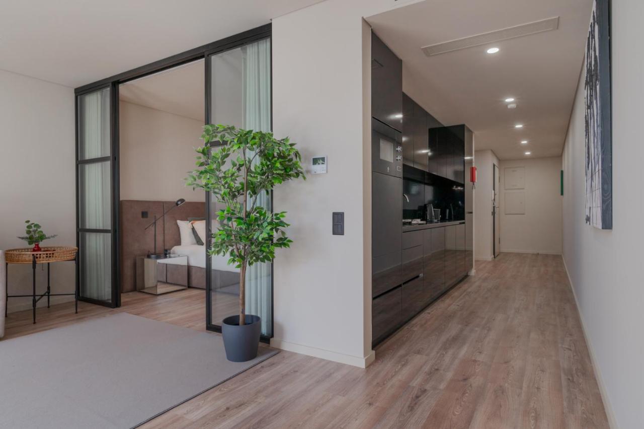 Urban Luxury Apartment, Downtown Porto Near Metro Luaran gambar