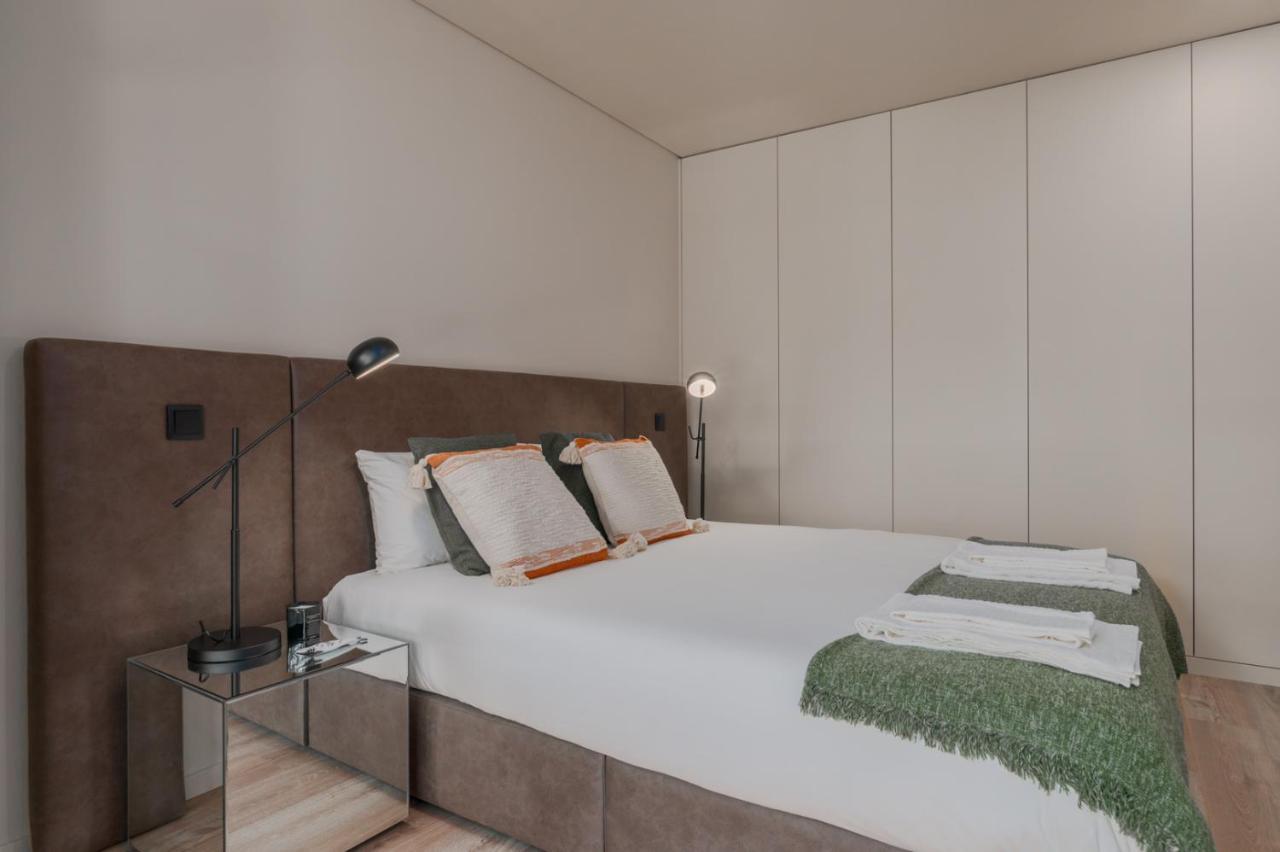 Urban Luxury Apartment, Downtown Porto Near Metro Luaran gambar